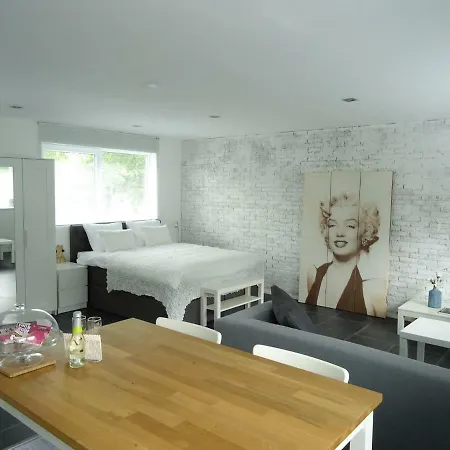 Bed & Breakfast Sloterpark