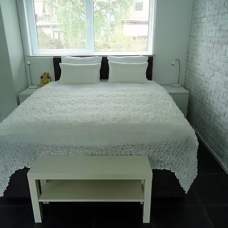 Bed & Breakfast Sloterpark 4*