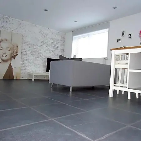Bed & Breakfast Sloterpark 4*