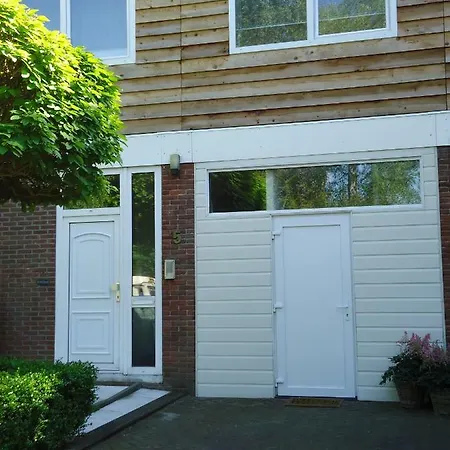 Oda ve Kahvaltı Sloterpark 4*