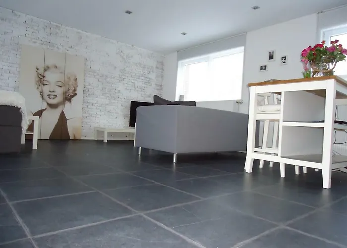 Sloterpark Bed and breakfast 4*